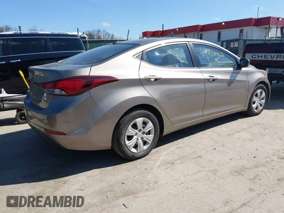 ✅ 2016 Hyundai Elantra SE • VIN: 5NPDH4AE3GH691310 • Lot: 44702467. Listed on IAAI with 269,505 mi. Free auction sales archive from the USA and detailed vehicle history report at DreamBid. Image 4.