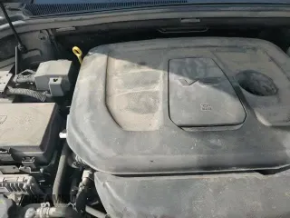 ✅ 2019 Jeep Grand Cherokee Laredo E • VIN: 1C4RJFAG9KC841576 • Lot: 63260565. Wystawiony na Copart z przebiegiem 230 418 mil. Bezpłatny archiwum sprzedaży aukcyjnych z USA i szczegółowy raport historii pojazdu na DreamBid. Zdjęcie 14.