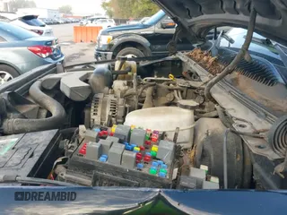 ✅ 2005 GMC Sierra Denali • VIN: 2GTEK63N151117222 • Lot: 43452001. Listed on IAAI with 333,660 mi. Free auction sales archive from the USA and detailed vehicle history report at DreamBid. Image 23.