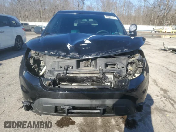 ✅ 2015 Ford Police Interceptor Utility • VIN: 1FM5K8AT9FGA21920 • Лот: 84569774. Опубликован ранее на Copart с пробегом 122 277 миль. Бесплатный доступ к архиву аукционных продаж из США и подробный отчёт об истории автомобиля на DreamBid. Изображение 5.