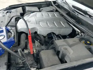 ✅ 2018 Lexus GX 460 • VIN: JTJBM7FX8J5184129 • Lot: 42221336. Wystawiony na IAAI z przebiegiem 115 536 mil. Bezpłatny archiwum sprzedaży aukcyjnych z USA i szczegółowy raport historii pojazdu na DreamBid. Zdjęcie 13.