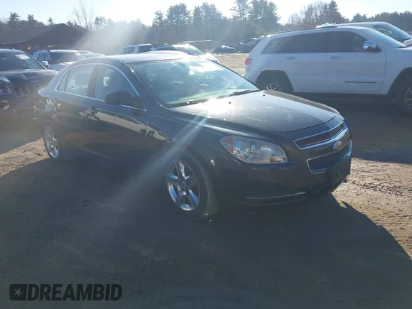 ✅ 2011 Chevrolet Malibu 1LS • VIN: 1G1ZB5E15BF296853 • Лот: 44005119. Опубликован ранее на IAAI с пробегом 130 946 миль. Бесплатный доступ к архиву аукционных продаж из США и подробный отчёт об истории автомобиля на DreamBid. Изображение 1.