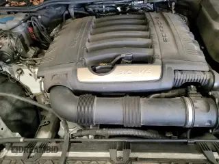 ✅ 2017 Porsche Cayenne • VIN: WP1AA2A22HKA82180 • Lot: 91875515. Wystawiony na Copart z przebiegiem 123 063 mil. Bezpłatny archiwum sprzedaży aukcyjnych z USA i szczegółowy raport historii pojazdu na DreamBid. Zdjęcie 16.