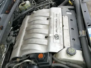 ✅ 2001 Oldsmobile Aurora • VIN: 1G3GS64C114109870 • Lot: 43704471. Wystawiony na IAAI z przebiegiem 141 335 mil. Bezpłatny archiwum sprzedaży aukcyjnych z USA i szczegółowy raport historii pojazdu na DreamBid. Zdjęcie 14.