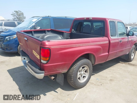 ✅ 1998 Mazda B-Series SE • VIN: 4F4YR16X0WTM16695 • Lot: 42467653. Wystawiony na IAAI z przebiegiem 73 495 mil. Bezpłatny archiwum sprzedaży aukcyjnych z USA i szczegółowy raport historii pojazdu na DreamBid. Zdjęcie 4.