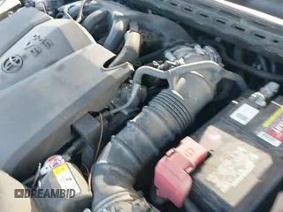 ✅ 2018 Toyota Camry XSE • VIN: 4T1BZ1HK5JU007929 • Лот: 43605727. Опубликован ранее на IAAI с пробегом 102 661 миль. Бесплатный доступ к архиву аукционных продаж из США и подробный отчёт об истории автомобиля на DreamBid. Изображение 19.