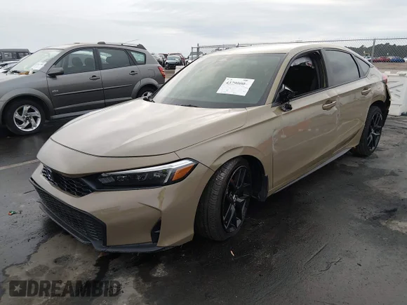 ✅ 2025 Honda Civic Sport • VIN: 19XFL2H83SE008434 • Lot: 43790006. Wystawiony na IAAI z przebiegiem 5 159 mil. Bezpłatny archiwum sprzedaży aukcyjnych z USA i szczegółowy raport historii pojazdu na DreamBid. Zdjęcie 2.