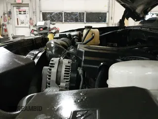 ✅ 2003 Chevrolet Silverado 2500HD LS • VIN: 1GCHK29G33E158624 • Lot: 42108017. Wystawiony na IAAI z przebiegiem 174 462 mil. Bezpłatny archiwum sprzedaży aukcyjnych z USA i szczegółowy raport historii pojazdu na DreamBid. Zdjęcie 20.