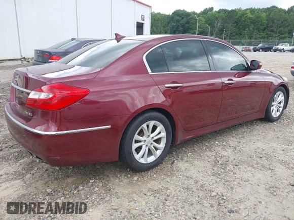 ✅ 2012 Hyundai Genesis 3.8L • VIN: KMHGC4DD1CU177191 • Лот: 42538435. Опубліковано раніше на IAAI з пробігом 214 428 миль. Безкоштовний доступ до архіву аукціонних продажів зі США та докладний звіт про історію автомобіля на DreamBid. Зображення 4.