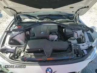 ✅ 2018 BMW 3 Series 320i • VIN: WBA8A9C51JAH14873 • Лот: 92526145. Опубликован ранее на Copart с пробегом 27 227 миль. Бесплатный доступ к архиву аукционных продаж из США и подробный отчёт об истории автомобиля на DreamBid. Изображение 15.