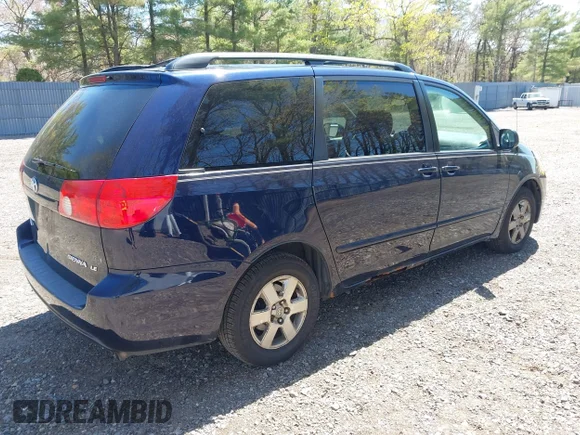 ✅ 2006 Toyota Sienna LE • VIN: 5TDZA23C46S400557 • Lot: 44961483. Wystawiony na IAAI z przebiegiem 203 008 mil. Bezpłatny archiwum sprzedaży aukcyjnych z USA i szczegółowy raport historii pojazdu na DreamBid. Zdjęcie 4.