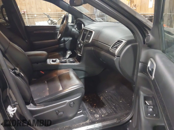 ✅ 2018 Jeep Grand Cherokee High Altitude • VIN: 1C4RJFCG4JC230558 • Lot: 43937931. Wystawiony na IAAI z przebiegiem 88 913 mil. Bezpłatny archiwum sprzedaży aukcyjnych z USA i szczegółowy raport historii pojazdu na DreamBid. Zdjęcie 5.