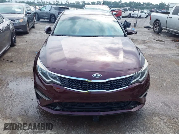 ✅ 2019 Kia Optima LX • VIN: 5XXGT4L39KG352773 • Лот: 45405400. Опубліковано раніше на IAAI з пробігом 58 307 миль. Безкоштовний доступ до архіву аукціонних продажів зі США та докладний звіт про історію автомобіля на DreamBid. Зображення 6.