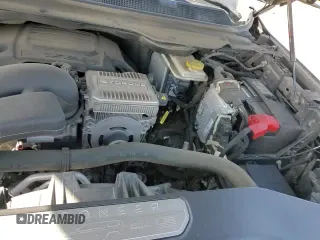 ✅ 2023 Jeep Wagoneer • VIN: 1C4SJUATXPS512840 • Lot: 67783045. Wystawiony na Copart z przebiegiem 73 313 mil. Bezpłatny archiwum sprzedaży aukcyjnych z USA i szczegółowy raport historii pojazdu na DreamBid. Zdjęcie 16.