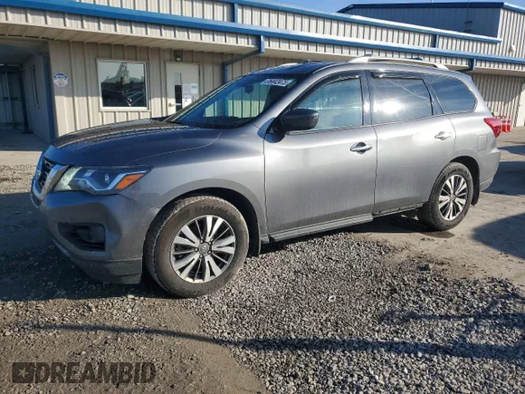 ✅ 2020 Nissan Pathfinder S • VIN: 5N1DR2AN9LC605422 • Лот: 76442475. Опубликован ранее на Copart с пробегом 108 958 миль. Бесплатный доступ к архиву аукционных продаж из США и подробный отчёт об истории автомобиля на DreamBid. Изображение 1.