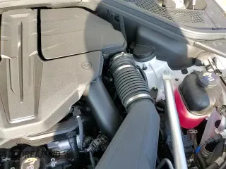 ✅ 2025 Genesis GV80 Prestige • VIN: KMUHEESC3SU286315 • Lot: 82234385. Wystawiony na Copart z przebiegiem 1 424 mil. Bezpłatny archiwum sprzedaży aukcyjnych z USA i szczegółowy raport historii pojazdu na DreamBid. Zdjęcie 15.