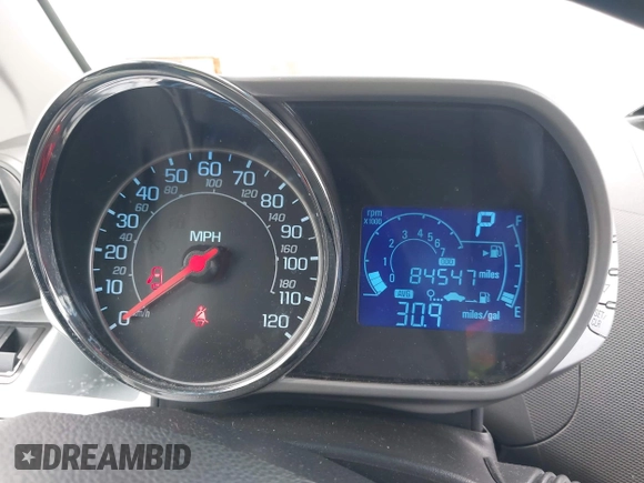 ✅ 2015 Chevrolet Spark LT • VIN: KL8CD6S9XFC729851 • Lot: 44764677. Wystawiony na IAAI z przebiegiem 84 547 mil. Bezpłatny archiwum sprzedaży aukcyjnych z USA i szczegółowy raport historii pojazdu na DreamBid. Zdjęcie 7.