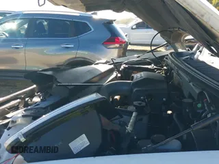 ✅ 2002 Ford F-150 XLT • VIN: 1FTRW08L02KA32748 • Lot: 43515971. Wystawiony na IAAI z przebiegiem 118 234 mil. Bezpłatny archiwum sprzedaży aukcyjnych z USA i szczegółowy raport historii pojazdu na DreamBid. Zdjęcie 19.