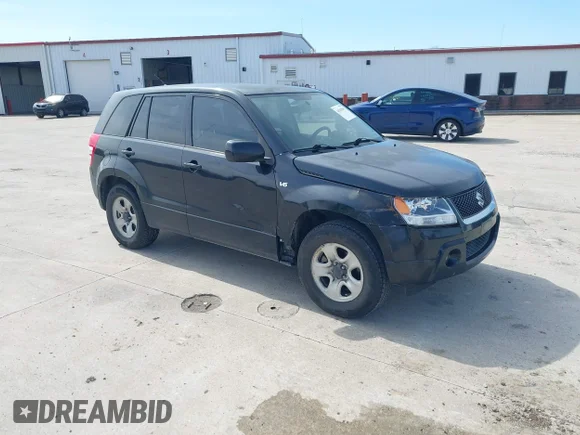 ✅ 2008 Suzuki Grand Vitara • VIN: JS3TE941X84101154 • Лот: 44561841. Опубліковано раніше на IAAI з пробігом 248 093 миль. Безкоштовний доступ до архіву аукціонних продажів зі США та докладний звіт про історію автомобіля на DreamBid. Зображення 1.
