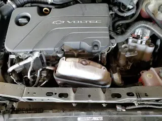 ✅ 2017 Chevrolet Volt LT • VIN: 1G1RC6S50HU133171 • Lot: 84515224. Wystawiony na Copart z przebiegiem 123 049 mil. Bezpłatny archiwum sprzedaży aukcyjnych z USA i szczegółowy raport historii pojazdu na DreamBid. Zdjęcie 14.