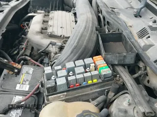 ✅ 2006 Saturn VUE • VIN: 5GZCZ534X6S863334 • Lot: 41691652. Wystawiony na IAAI z przebiegiem 148 431 mil. Bezpłatny archiwum sprzedaży aukcyjnych z USA i szczegółowy raport historii pojazdu na DreamBid. Zdjęcie 12.