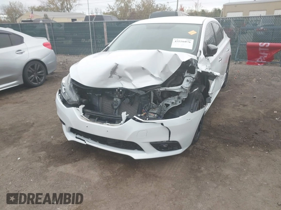 ✅ 2018 Nissan Sentra SR • VIN: 3N1AB7AP7JY243639 • Lot: 43556076. Wystawiony na IAAI z przebiegiem 30 503 mil. Bezpłatny archiwum sprzedaży aukcyjnych z USA i szczegółowy raport historii pojazdu na DreamBid. Zdjęcie 6.