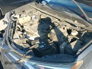 ✅ 2017 Toyota RAV4 XLE • VIN: JTMWFREV5HD096195 • Lot: 43585848. Wystawiony na IAAI z przebiegiem 177 457 mil. Bezpłatny archiwum sprzedaży aukcyjnych z USA i szczegółowy raport historii pojazdu na DreamBid. Zdjęcie 20.