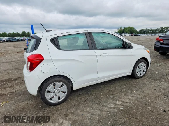 ✅ 2018 Chevrolet Spark LS • VIN: KL8CB6SAXJC472084 • Lot: 58644866. Wystawiony na Copart z przebiegiem 83 109 mil. Bezpłatny archiwum sprzedaży aukcyjnych z USA i szczegółowy raport historii pojazdu na DreamBid. Zdjęcie 3.