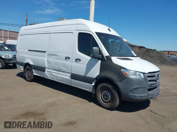 ✅ 2021 Mercedes-Benz Sprinter Cargo • VIN: W1W40CHY3MT052731 • Lot: 45248119. Listed on IAAI with Not provided. Free auction sales archive from the USA and detailed vehicle history report at DreamBid. Image 1.