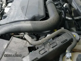 2019 Chevrolet Malibu RS z VIN 1G1ZG5ST4KF208012, wystawiony jako IAAI lot #42626440 z przebiegiem 157 894 mil mil oraz . Historia ofert i sprzedaży dostępna na DreamBid. Obrazek 24.