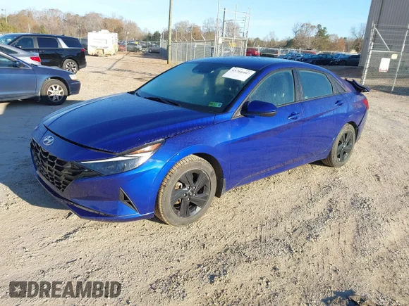 ✅ 2023 Hyundai Elantra SEL • VIN: KMHLM4AGXPU386851 • Lot: 43766407. Wystawiony na IAAI z przebiegiem 71 933 mil. Bezpłatny archiwum sprzedaży aukcyjnych z USA i szczegółowy raport historii pojazdu na DreamBid. Zdjęcie 2.