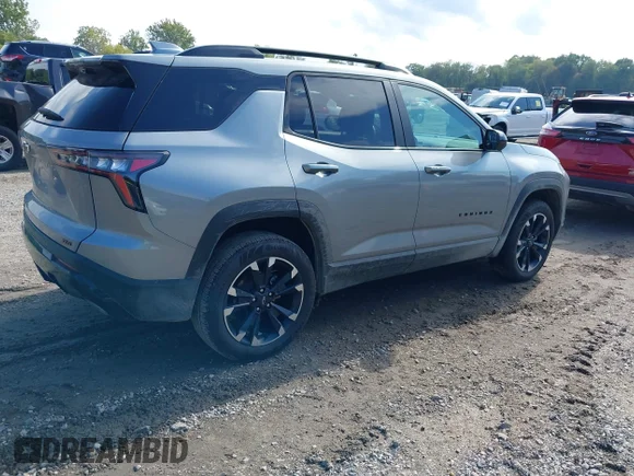 ✅ 2025 Chevrolet Equinox FWD RS • VIN: 3GNAXLEG9SL159703 • Lot: 43317685. Wystawiony na IAAI z przebiegiem 5 972 mil. Bezpłatny archiwum sprzedaży aukcyjnych z USA i szczegółowy raport historii pojazdu na DreamBid. Zdjęcie 4.