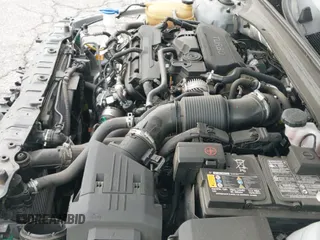 ✅ 2024 Kia K5 GT-Line • VIN: 5XXG64J28RG231244 • Lot: 43367668. Wystawiony na IAAI z przebiegiem 29 077 mil. Bezpłatny archiwum sprzedaży aukcyjnych z USA i szczegółowy raport historii pojazdu na DreamBid. Zdjęcie 21.