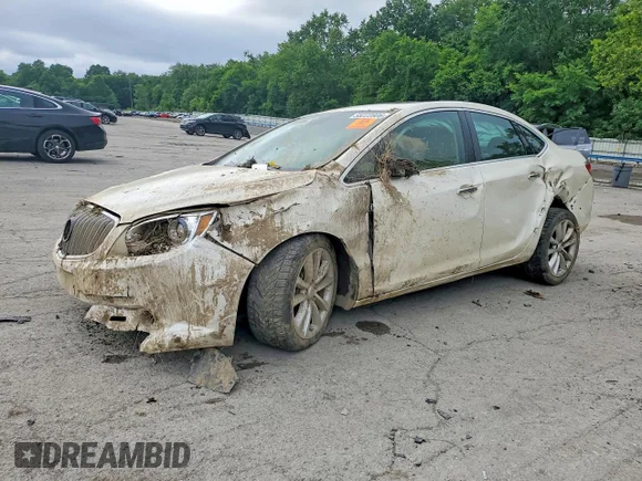 ✅ 2013 Buick Verano Group • VIN: 1G4PS5SK8D4242839 • Лот: 58222806. Опубліковано раніше на Copart з пробігом 141 047 миль. Безкоштовний доступ до архіву аукціонних продажів зі США та докладний звіт про історію автомобіля на DreamBid. Зображення 1.