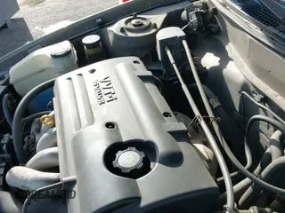 ✅ 2000 Toyota Corolla VE • VIN: 2T1BR12E4YC364551 • Лот: 43865745. Опубликован ранее на IAAI с пробегом 192 249 миль. Бесплатный доступ к архиву аукционных продаж из США и подробный отчёт об истории автомобиля на DreamBid. Изображение 18.