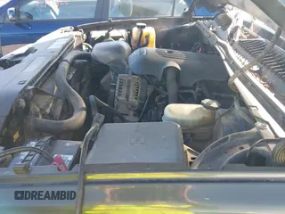 ✅ 2005 Chevrolet Silverado 1500 Z71 • VIN: 2GCEK13T751209520 • Lot: 43596905. Wystawiony na IAAI z przebiegiem Nie podano. Bezpłatny archiwum sprzedaży aukcyjnych z USA i szczegółowy raport historii pojazdu na DreamBid. Zdjęcie 13.