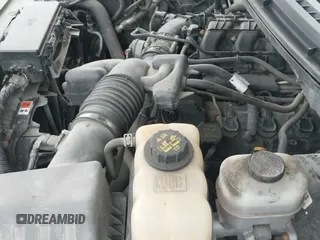 ✅ 2013 Ford F-150 XL • VIN: 1FTMF1CM7DKD04487 • Lot: 43638880. Wystawiony na IAAI z przebiegiem 165 876 mil. Bezpłatny archiwum sprzedaży aukcyjnych z USA i szczegółowy raport historii pojazdu na DreamBid. Zdjęcie 19.