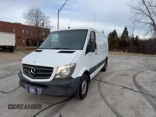 ✅ 2014 Mercedes-Benz Sprinter Cargo • VIN: WD3PE7DC5E5906484 • Lot: 61221295. Wystawiony na Copart z przebiegiem 292 942 mil. Bezpłatny archiwum sprzedaży aukcyjnych z USA i szczegółowy raport historii pojazdu na DreamBid. Zdjęcie 11.