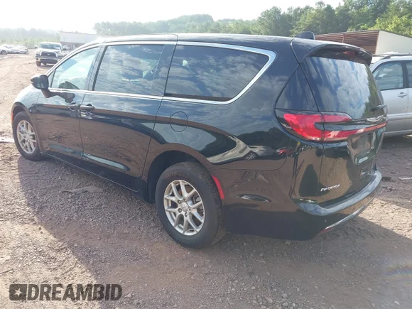 ✅ 2026 Chrysler Pacifica Select • VIN: 2C4RC1BG7TR196348 • Lot: 45483481. Wystawiony na IAAI z przebiegiem 15 869 mil. Bezpłatny archiwum sprzedaży aukcyjnych z USA i szczegółowy raport historii pojazdu na DreamBid. Zdjęcie 3.