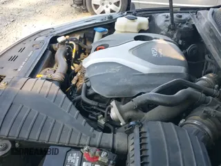 ✅ 2015 Kia Optima SX Turbo • VIN: 5XXGR4A65FG372956 • Лот: 43211201. Опубликован ранее на IAAI с пробегом 188 977 миль. Бесплатный доступ к архиву аукционных продаж из США и подробный отчёт об истории автомобиля на DreamBid. Изображение 18.