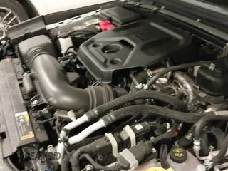 ✅ 2024 Jeep Wrangler Willys • VIN: 1C4RJXN69RW295135 • Lot: 43634649. Wystawiony na IAAI z przebiegiem 29 937 mil. Bezpłatny archiwum sprzedaży aukcyjnych z USA i szczegółowy raport historii pojazdu na DreamBid. Zdjęcie 19.