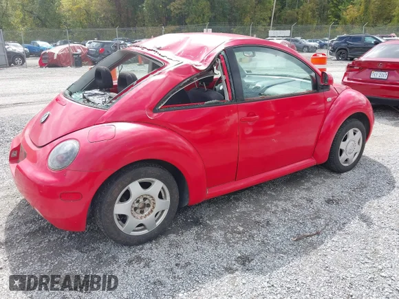 ✅ 1999 Volkswagen Beetle GLS • VIN: 3VWCA21C5XM404169 • Lot: 43286701. Wystawiony na IAAI z przebiegiem 179 990 mil. Bezpłatny archiwum sprzedaży aukcyjnych z USA i szczegółowy raport historii pojazdu na DreamBid. Zdjęcie 4.