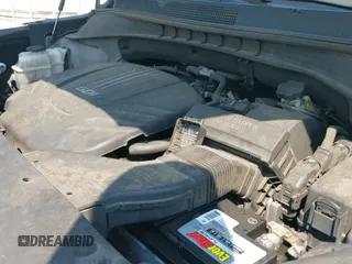 ✅ 2017 Kia Sorento LX • VIN: 5XYPGDA54HG196008 • Lot: 43268212. Wystawiony na IAAI z przebiegiem 190 461 mil. Bezpłatny archiwum sprzedaży aukcyjnych z USA i szczegółowy raport historii pojazdu na DreamBid. Zdjęcie 19.