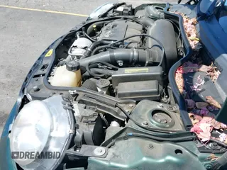 ✅ 2011 MINI Hardtop S • VIN: WMWSV3C52BTY15561 • Lot: 42349891. Wystawiony na IAAI z przebiegiem 101 061 mil. Bezpłatny archiwum sprzedaży aukcyjnych z USA i szczegółowy raport historii pojazdu na DreamBid. Zdjęcie 19.