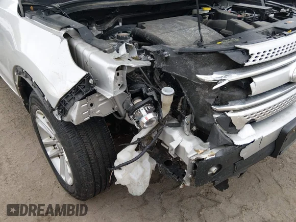 ✅ 2011 Ford Explorer XLT • VIN: 1FMHK8D88BGA77961 • Лот: 44293940. Опубліковано раніше на IAAI з пробігом 130 627 миль. Безкоштовний доступ до архіву аукціонних продажів зі США та докладний звіт про історію автомобіля на DreamBid. Зображення 6.