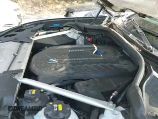 ✅ 2018 BMW X3 M40i • VIN: 5UXTS3C57J0Z02242 • Lot: 42214953. Wystawiony na IAAI z przebiegiem 81 598 mil. Bezpłatny archiwum sprzedaży aukcyjnych z USA i szczegółowy raport historii pojazdu na DreamBid. Zdjęcie 24.