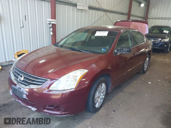 ✅ 2010 Nissan Altima S • VIN: 1N4AL2AP4AN430238 • Лот: 45185955. Опубликован ранее на IAAI с пробегом 141 450 миль. Бесплатный доступ к архиву аукционных продаж из США и подробный отчёт об истории автомобиля на DreamBid. Изображение 2.