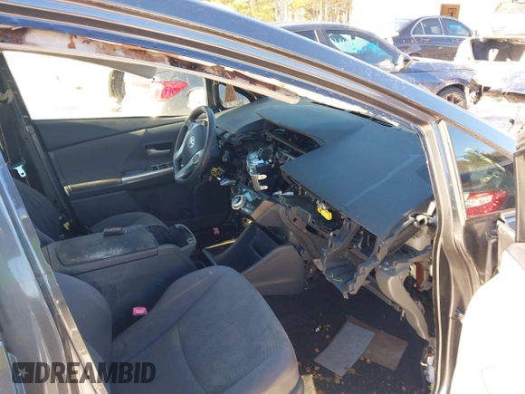 ✅ 2012 Toyota Prius Five • VIN: JTDZN3EU2C3136140 • Lot: 44308027. Wystawiony na IAAI z przebiegiem Nie podano. Bezpłatny archiwum sprzedaży aukcyjnych z USA i szczegółowy raport historii pojazdu na DreamBid. Zdjęcie 5.