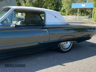 ✅ 1966 Ford Thunderbird • VIN: 6Y87Q136155 • Lot: 82138205. Listed on Copart with 88,020 mi. Free auction sales archive from the USA and detailed vehicle history report at DreamBid. Image 11.