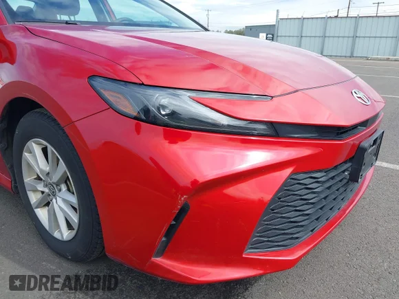 ✅ 2025 Toyota Camry XSE • VIN: 4T1DAACK4SU025881 • Lot: 44743658. Wystawiony na IAAI z przebiegiem 34 126 mil. Bezpłatny archiwum sprzedaży aukcyjnych z USA i szczegółowy raport historii pojazdu na DreamBid. Zdjęcie 6.